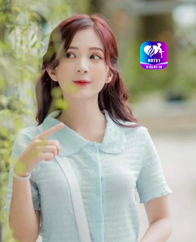 Ayu Umami HOT51