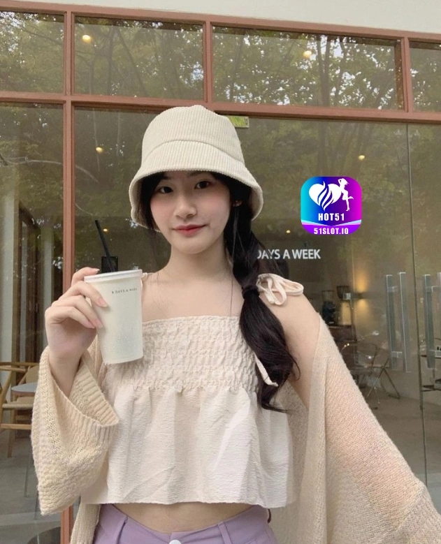 Bella Santoso HOT51