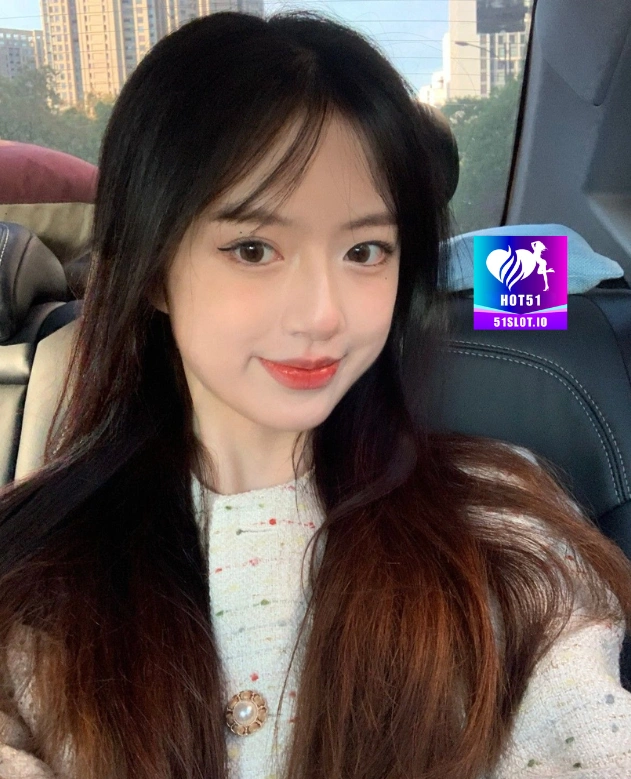 Citra Siregar HOT51