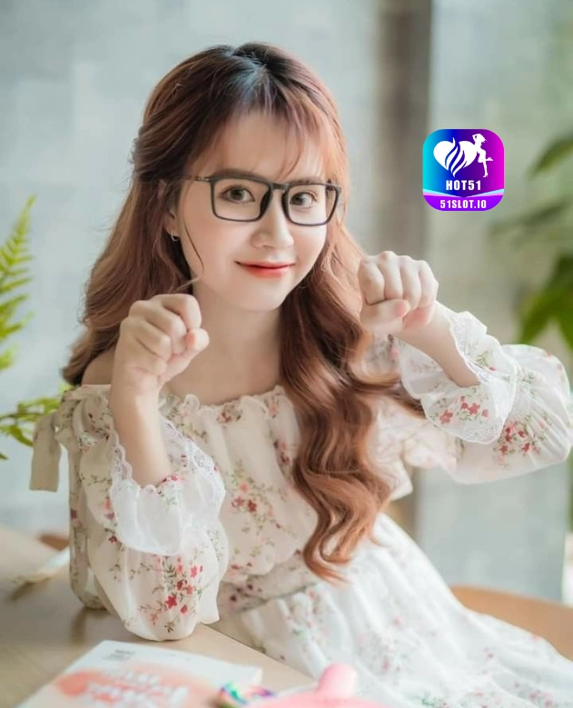 Citra Wijaya HOT51