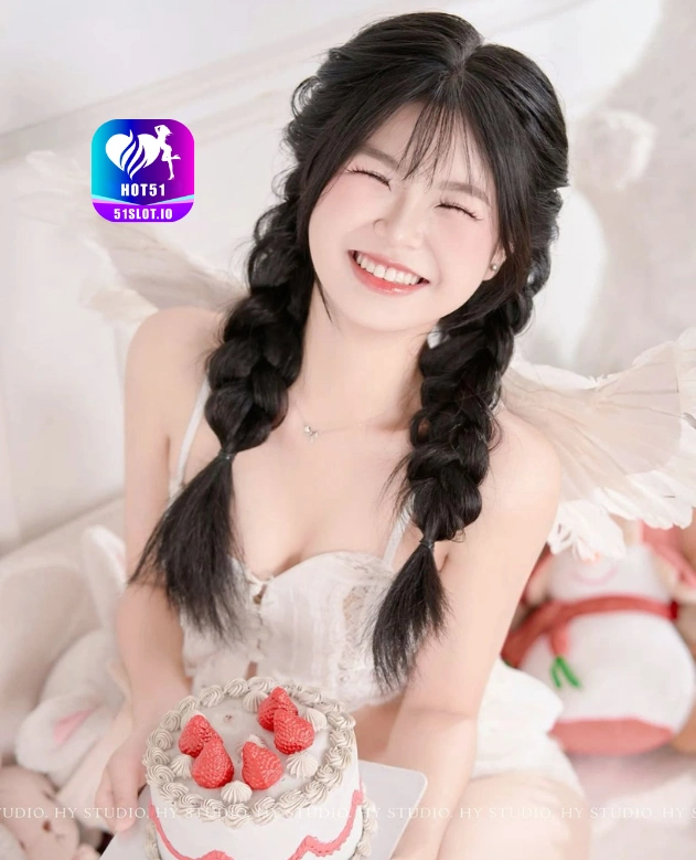 Dewi Santoso HOT51
