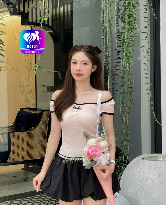 Dewi Santoso HOT51