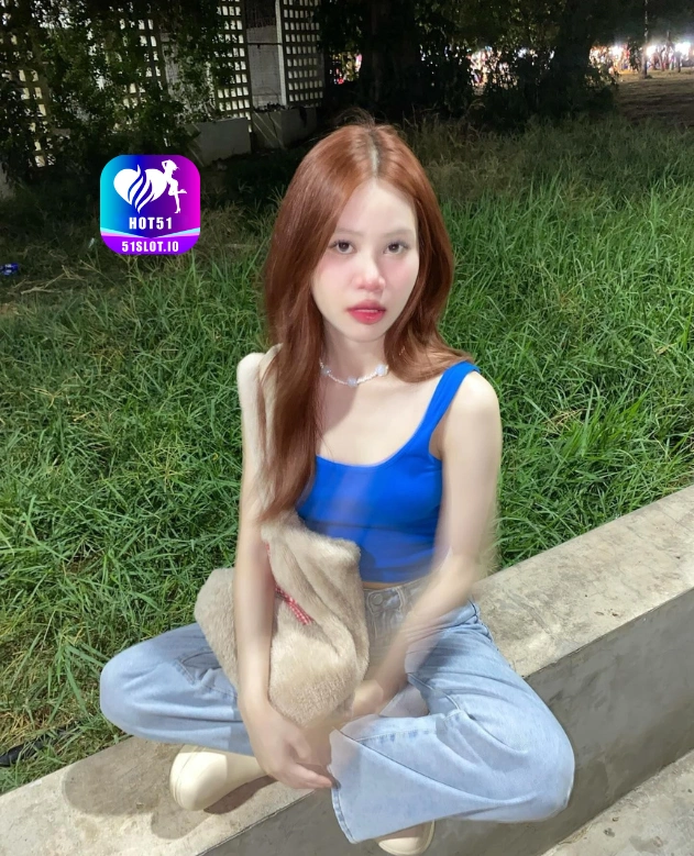 Dewi Syahrini HOT51
