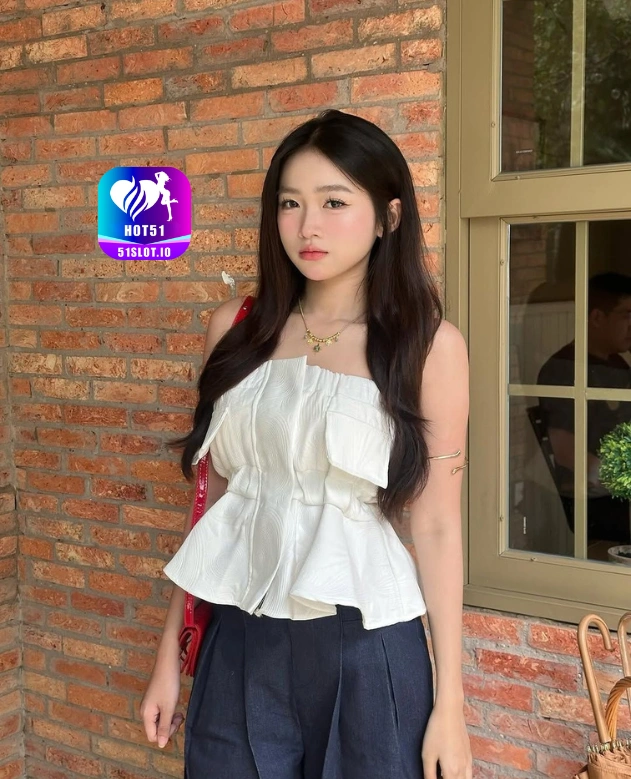 Dina Hutabarat HOT51