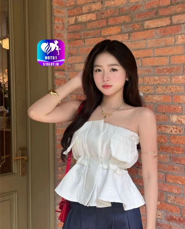 Dina Hutabarat HOT51