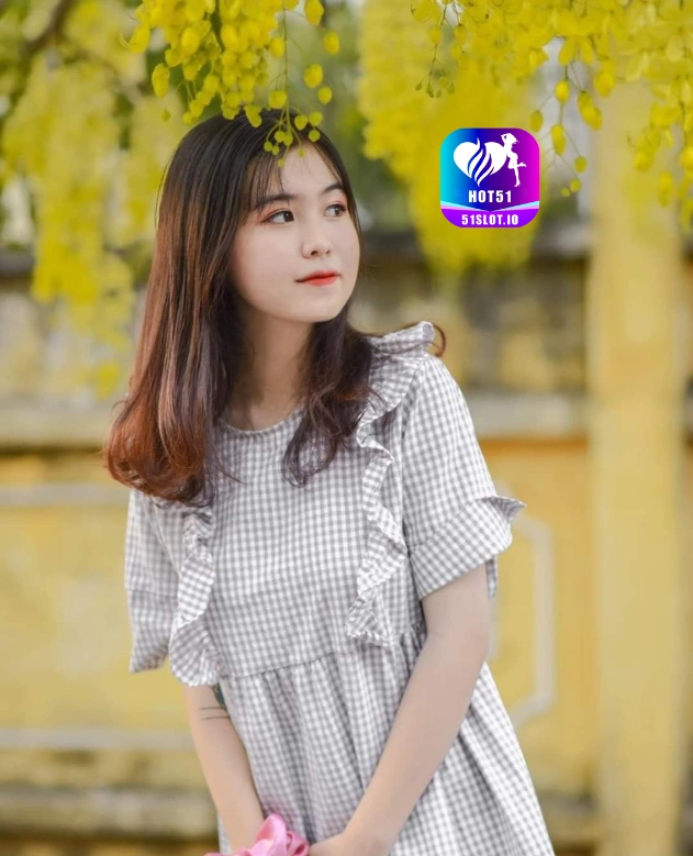 Dina Permatasari HOT51