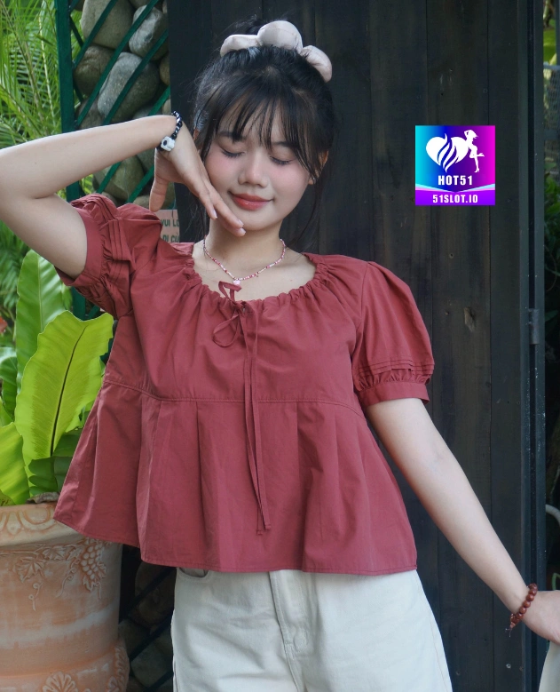 Dina Utami HOT51