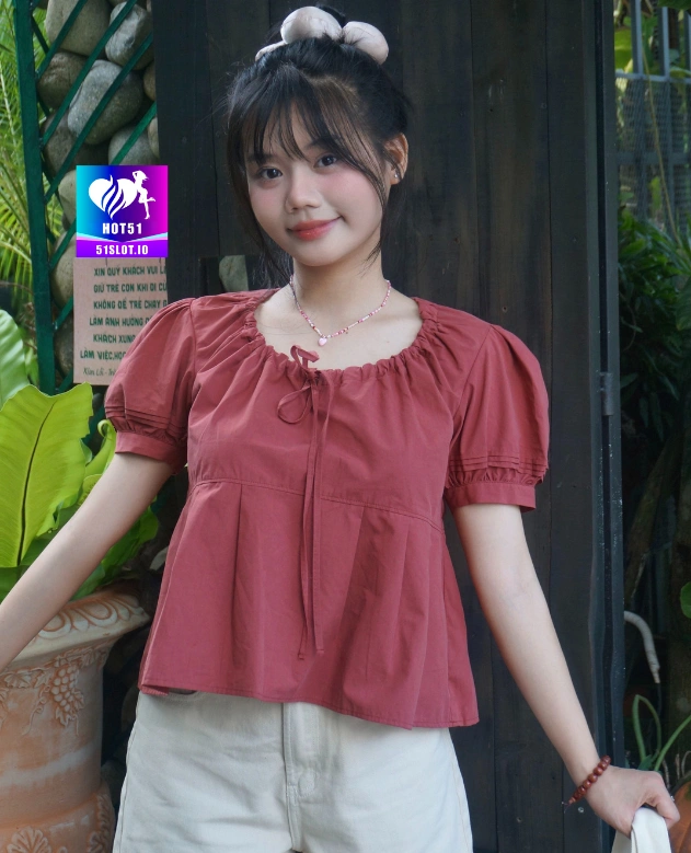 Dina Utami HOT51