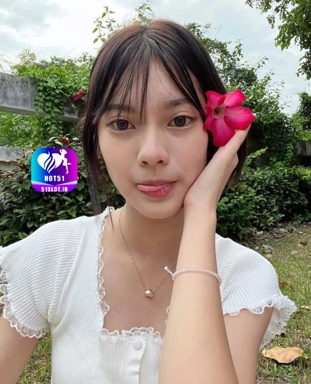 Indah Ganaway HOT51