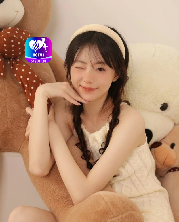 Indah Siregar HOT51