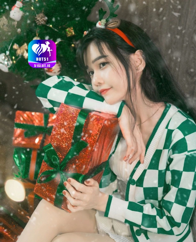 Indah Wulandari HOT51