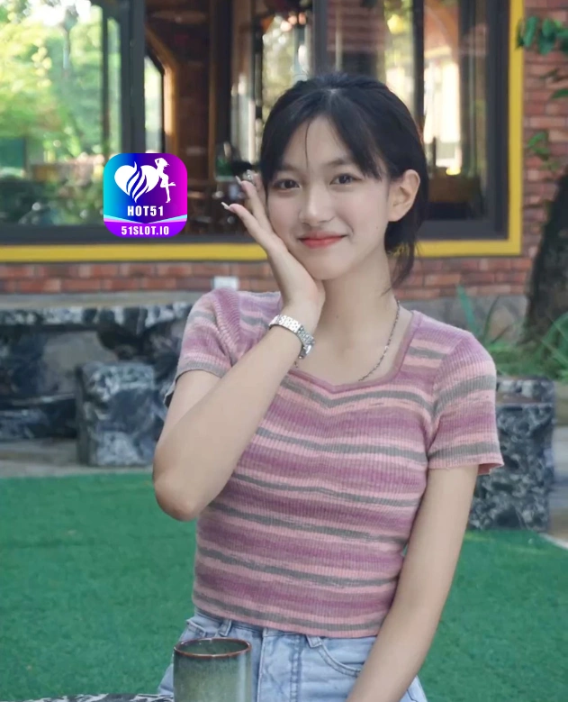 Intan Syahrini HOT51