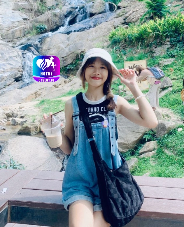 Intan Utami HOT51
