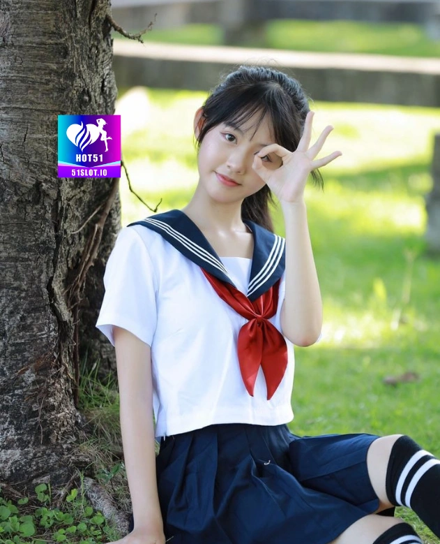 Lestari Anggraini HOT51