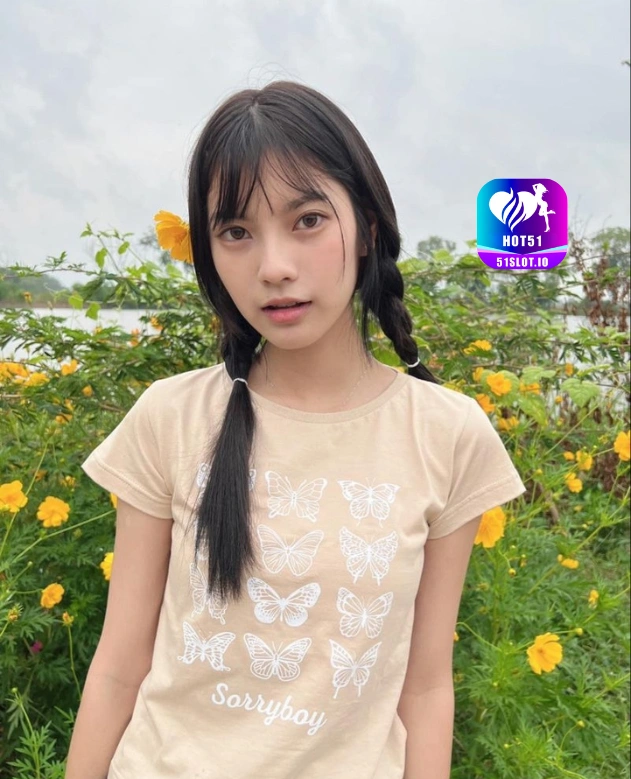 Lestari Anggraini HOT51