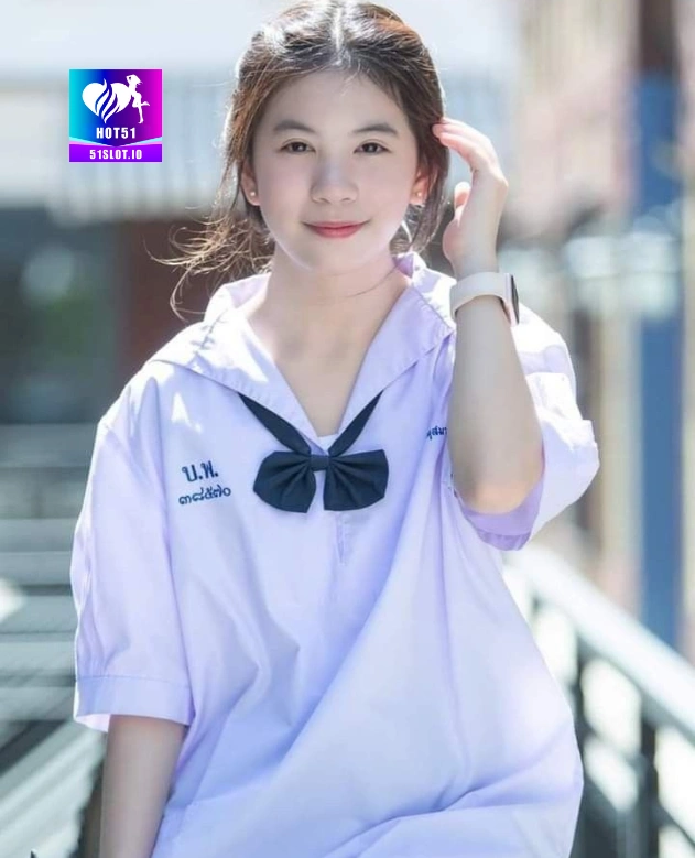 Lestari Anggraini HOT51