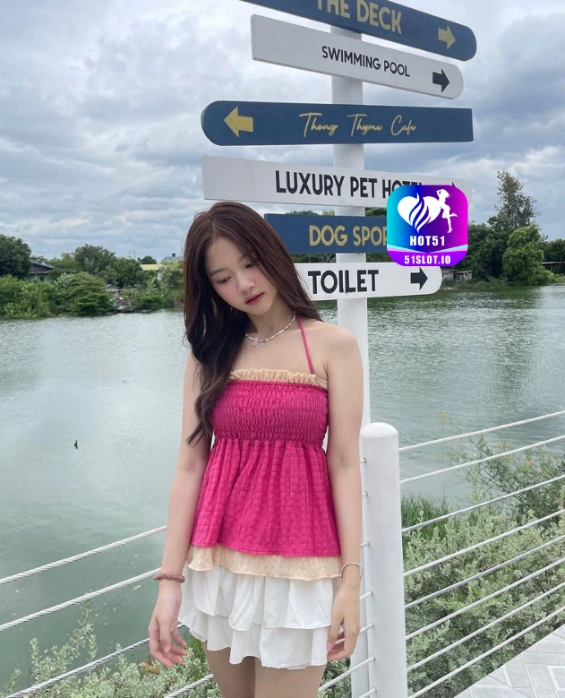 Melati Kartika HOT51