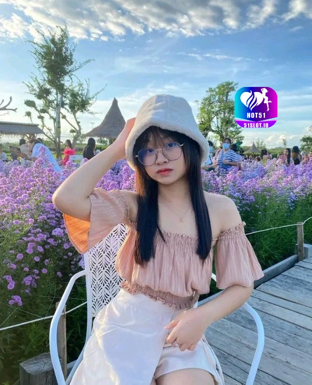 Putri Anggraini HOT51