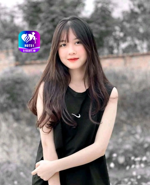 Putri Permatasari HOT51