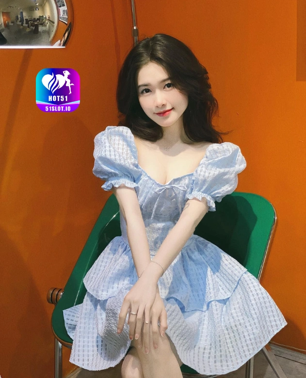Putri Syahrini HOT51