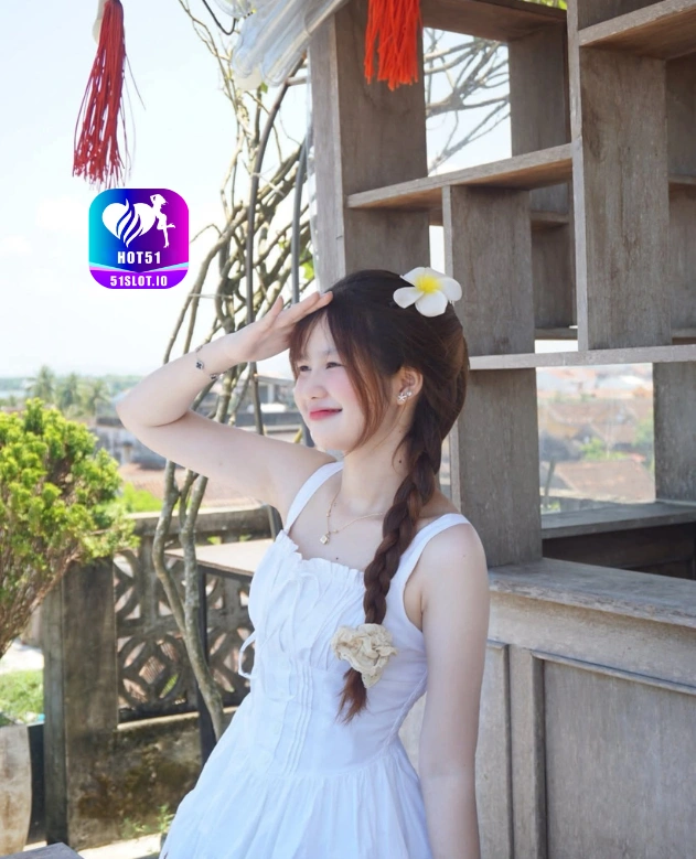 Putri Utami HOT51