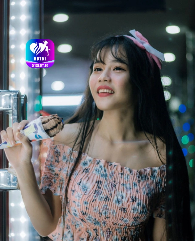 Rani Permatasari HOT51