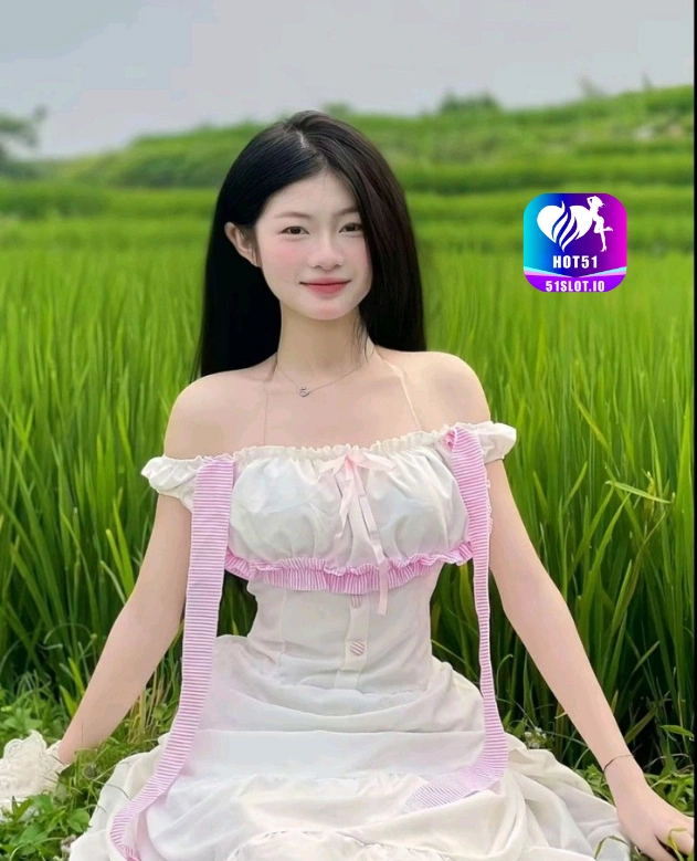 Ratu Saputra HOT51