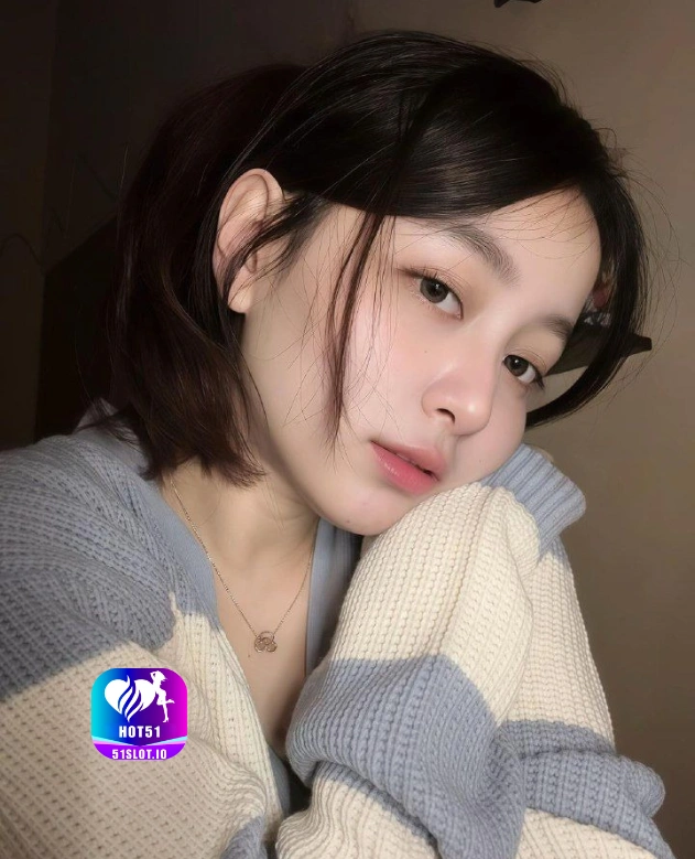 Siti Gunawan HOT51