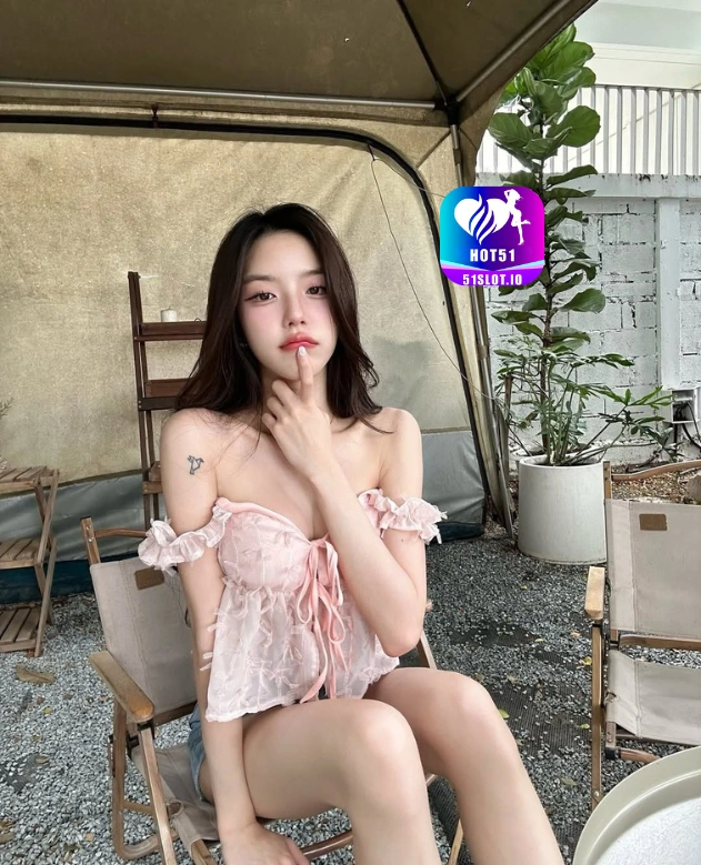 Siti Hutabarat ​HOT51