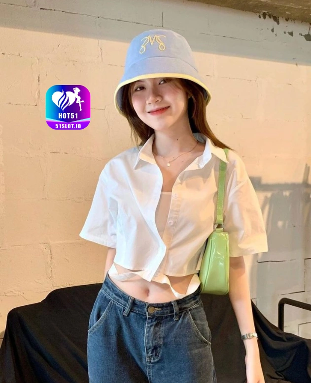 Tari Wijaya HOT51